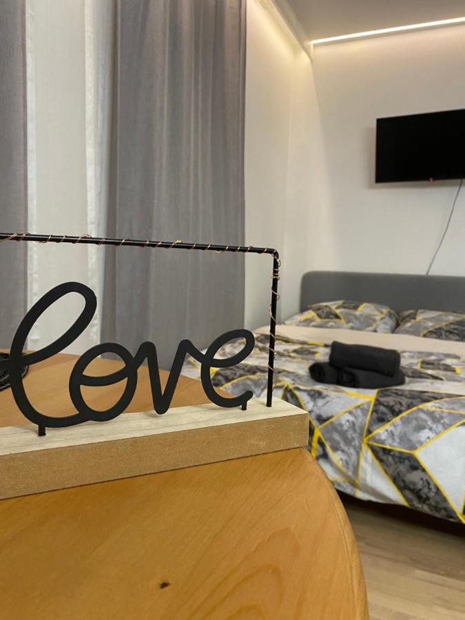 Love Glow Studio Krakau Exterior foto